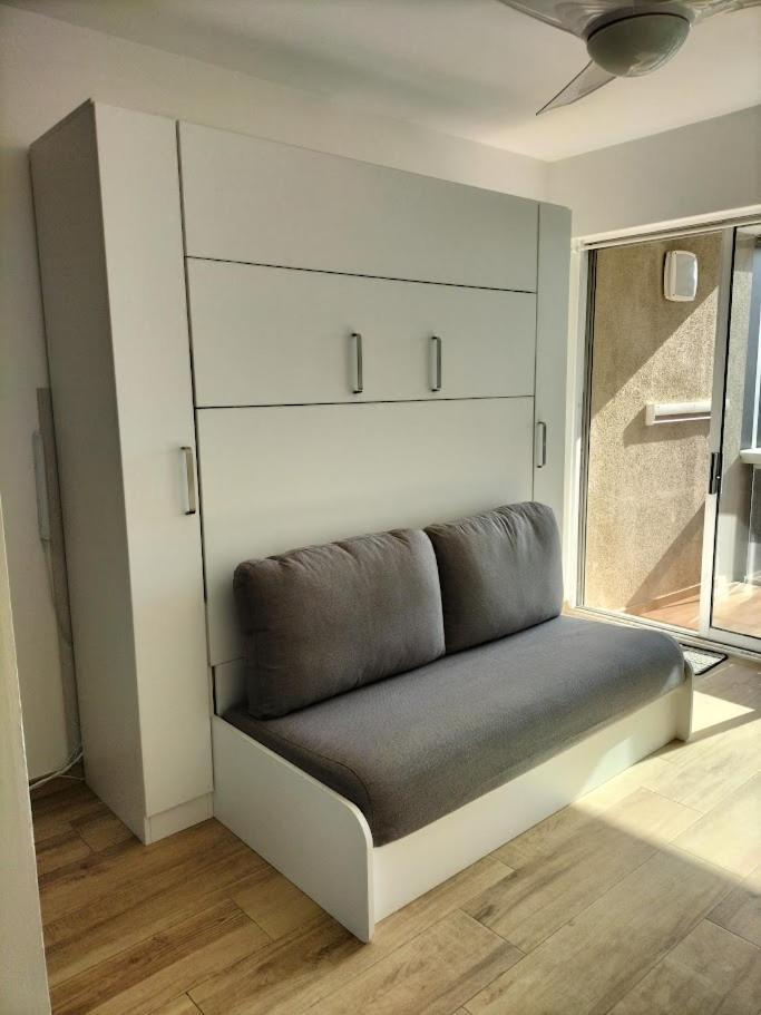 Studio A 200 Metres De La Plage Canet-en-Roussillon Exteriér fotografie
